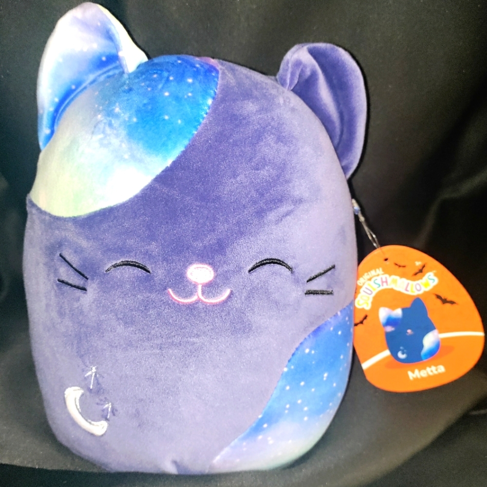 8" Metta the (Halloween) Cat Squishmallow